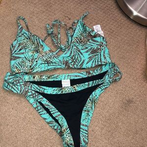 Reversible LSPACE cheetah print bikini. Worn ONCE